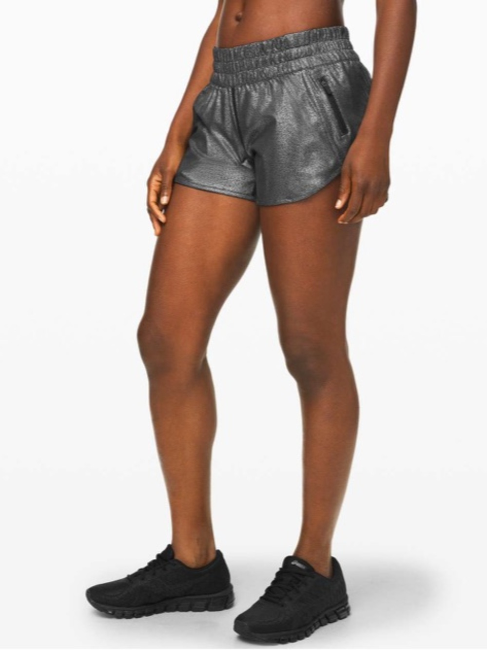 lululemon athletica Tracker Short V 4" Foil - Black/Silver Luminosity